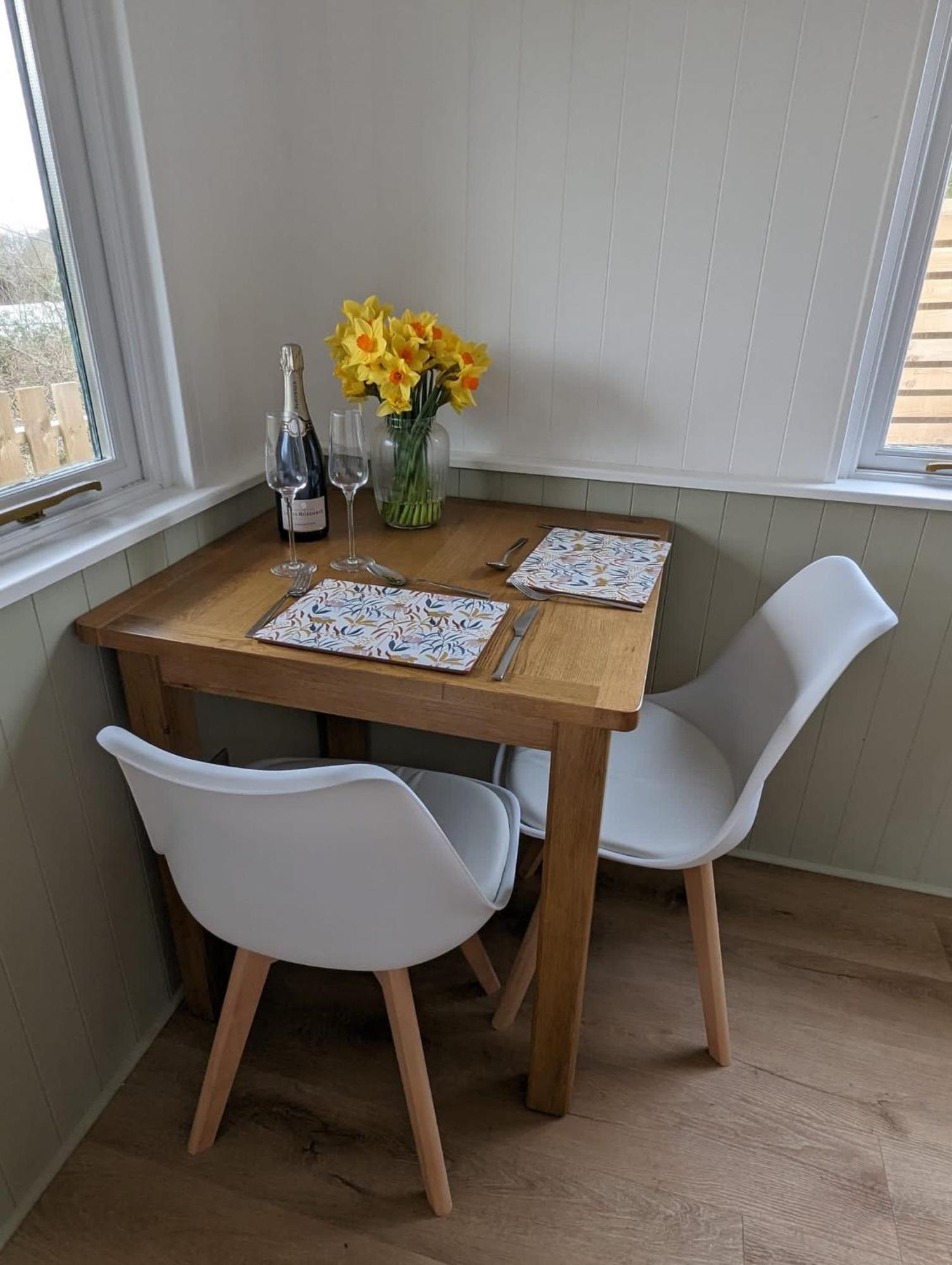 Cotts - Welcombe - 2 Min Walk To Pub * Bideford